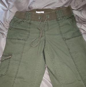 Olive green pants Maurices size 1 womens